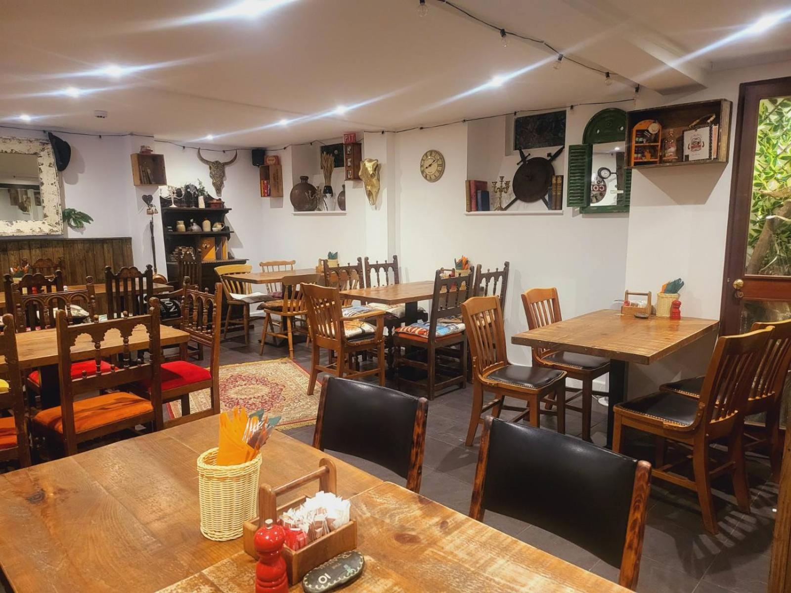 旧银行大厦酒店 Grouville 外观 照片